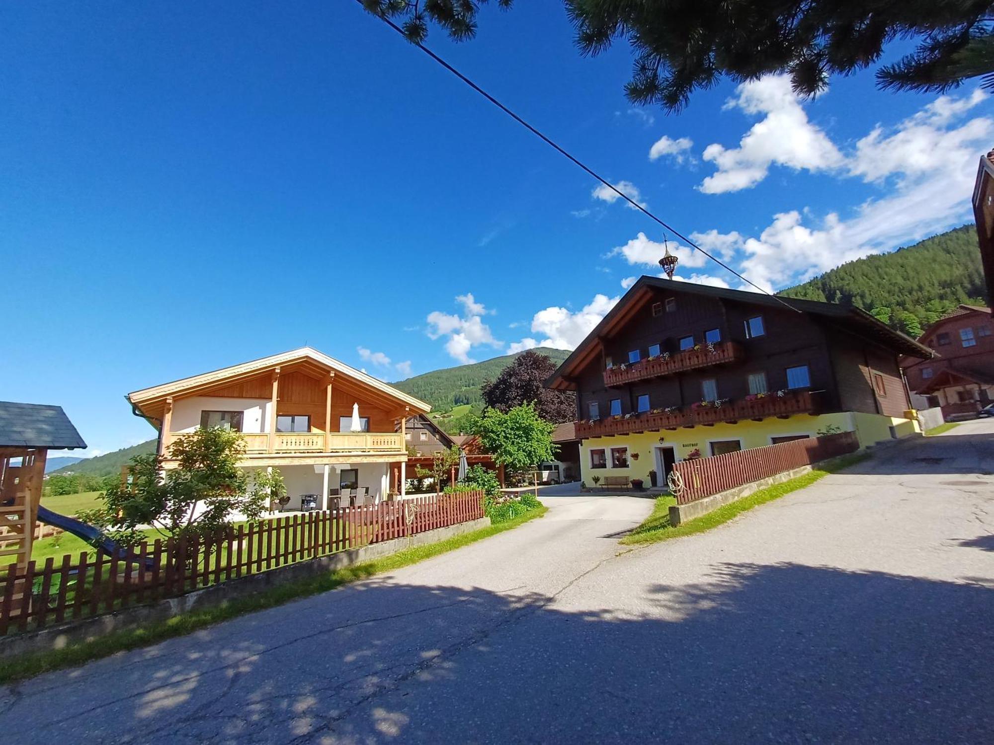 Apartments Haufhof , Haus Im Ennstal Bei Schladming Exterior photo